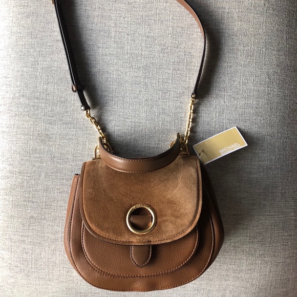 💥SOLD💥 MICHAEL KORS Isadore Messenger Bag NWT - Picture 6 of 8